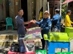 Tim PKMB UTU serahkan alat pertanian dan panel surya untuk Desa Jambak, Sabtu 11 April 2026. (BASAJAN.NET/ISTIMEWA)