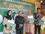 Juara Kompetisi dan Kreativitas Seumapa bersama Maestro Seumapa, Medya Hus, Ahad 15 Mei 2026. (BASAJAN.NET/HARIS MUNAWAR)