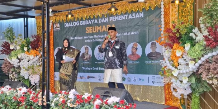 Peserta saat tampil pada Kompetisi Kreativitas Seumapa, Ahad 17 Mei 2026. (BASAJAN.NET/HARIS MUNAWAR)