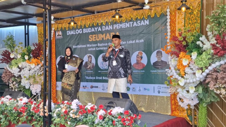 Peserta saat tampil pada Kompetisi Kreativitas Seumapa, Ahad 17 Mei 2026. (BASAJAN.NET/HARIS MUNAWAR)